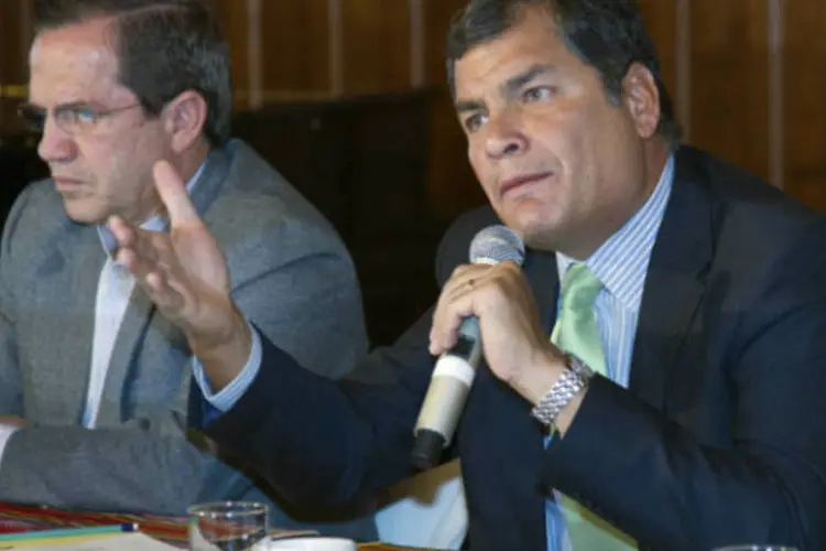 Rafael Correa ficará afastado do cargo de 15 de janeiro até 14 de fevereiro, assumindo o poder o vice-presidente da República do Equador, Lenin Moreno (REUTERS/Guillermo Granja)
