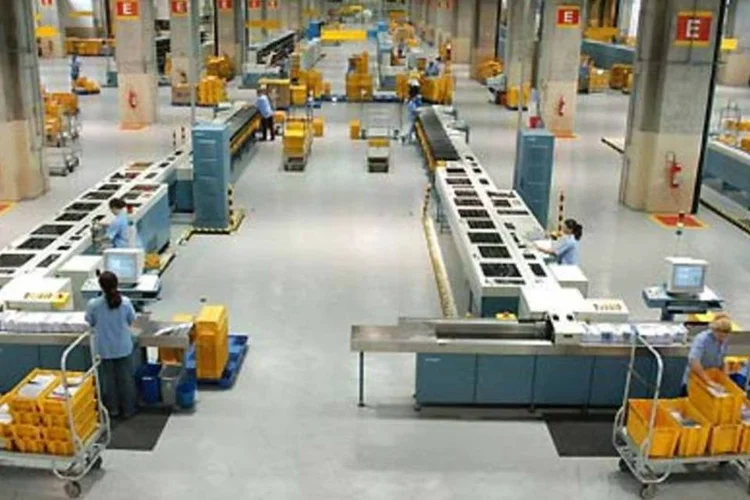 Área de triagem dos Correios: polêmica sobre o plano de contingência de R$ 426 milhões  (.)