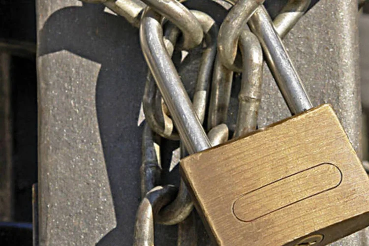 
	Corrente: ao clicar em Unsubscribe, o usu&aacute;rio deixa de receber e-mails daquele endere&ccedil;o
 (Stock.xchng)