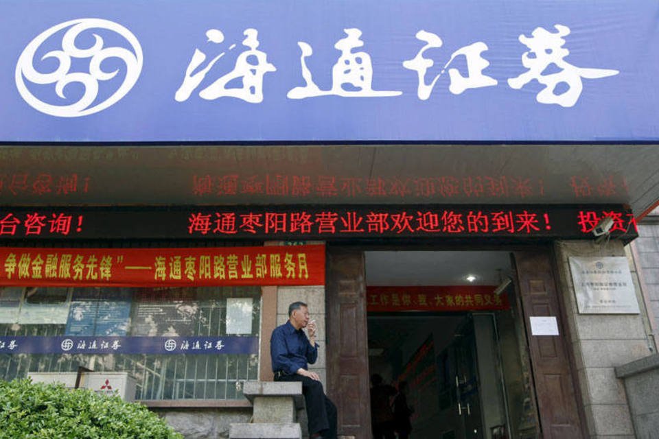 Ações chinesas têm maior queda desde agosto