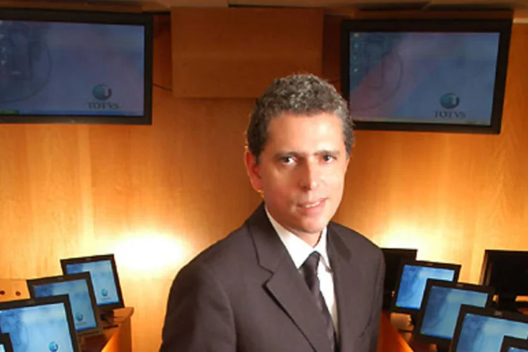 Cosentino, fundador da Totvs: flexibilidade para atrair pequenos clientes (.)