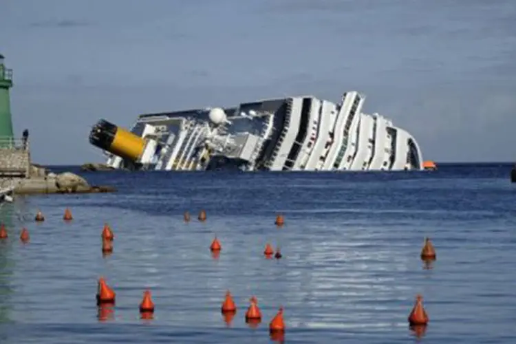 Uma companhia de seguros interrogada pela AFP havia indicado que o "Costa Concordia" estava segurado em 395 milhões
 (Filippo Monteforte/AFP)