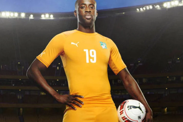 
	Jogador Yaya Tour&eacute;, da Costa do Marfim:&nbsp;Ibrahim Oyala Tour&eacute; tinha 28 anos
 (Divulgação / Puma / Tom Oldham Photography)