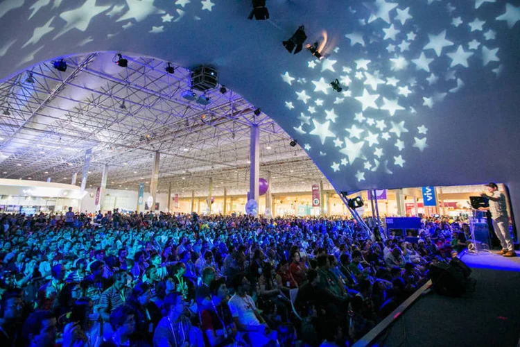 
	Campus Party: A MCI Brasil elegeu o setor de tecnologia como o foco para o crescimento nos pr&oacute;ximos anos
 (Divulgação/Flickr/Luciana Aldegani)