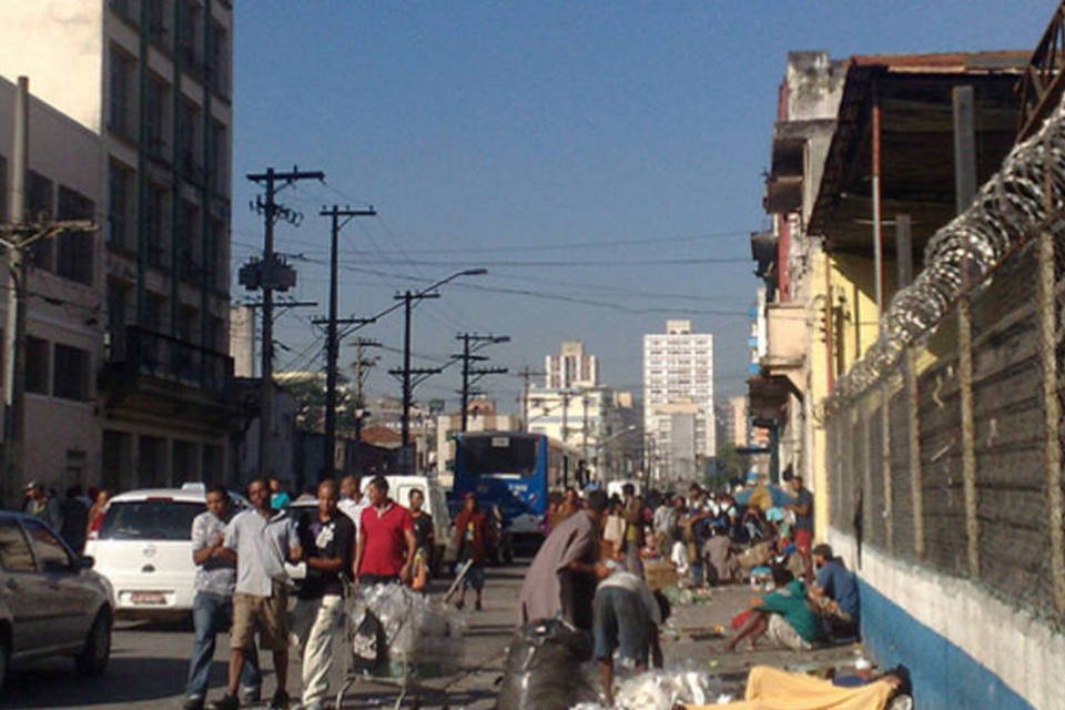 Operação policial ataca Cracolândia no centro de São Paulo