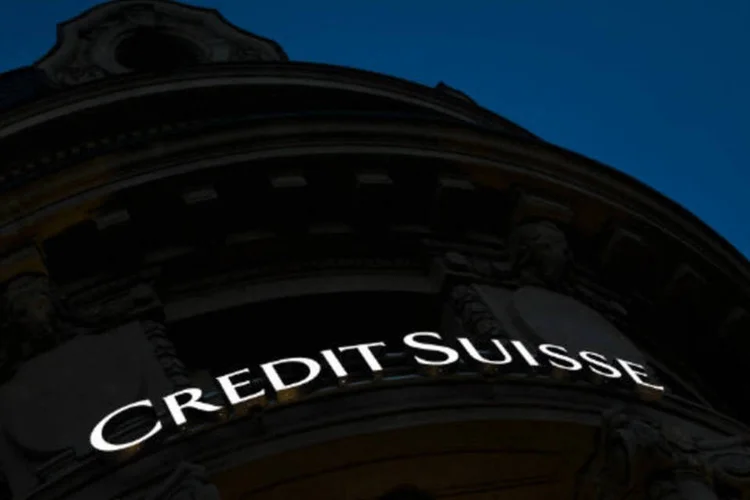 
	Em comunicado, o banco su&iacute;&ccedil;o atribuiu os resultados ao modelo de neg&oacute;cio, que vem registrando um bom desempenho e a entrega receitas s&oacute;lidos
 (Valentin Flauraud/Bloomberg)