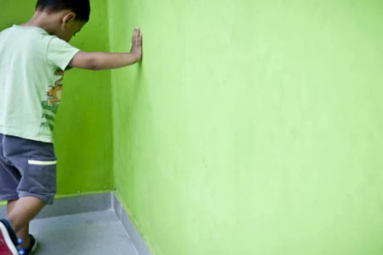 
	Crian&ccedil;a: novo plano prev&ecirc; a cria&ccedil;&atilde;o de programas intersetoriais destinados ao atendimento das pessoas que cometem viol&ecirc;ncia sexual contra crian&ccedil;as e adolescentes
 (Marcelo Camargo/ABr)