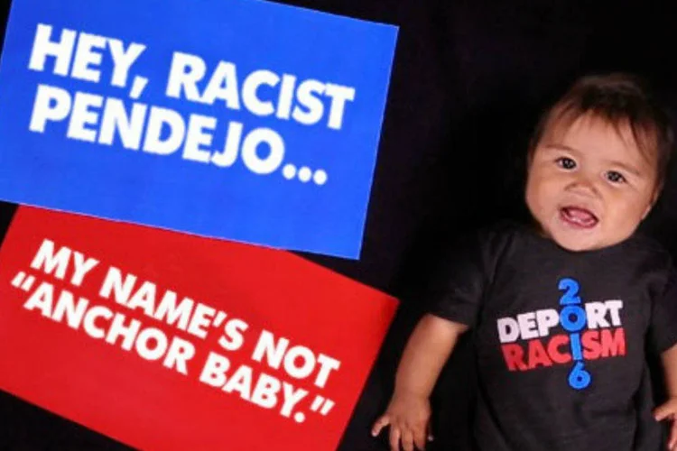 
	No v&iacute;deo, as crian&ccedil;as que se dizem de origem latina, mas nascidas nos Estados Unidos, respondem aos insultos de Trump com xingamentos
 (Reprodução/YouTube)