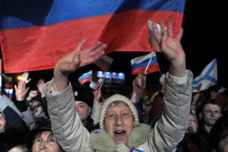 Senado russo ratifica anexação da Crimeia e Sebastopol