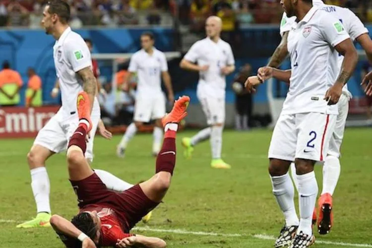 
	Cristiano Ronaldo: o melhor do mundo decepcionou na Copa, mas deu o passe que garantiu o empate com os Estados Unidos
 (REUTERS)