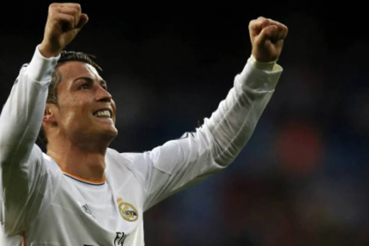 O português Cristiano Ronaldo, atacante do Real Madrid: atacante supera Lionel Messi por apenas dois milhões de euros (Sergio Perez/Reuters)