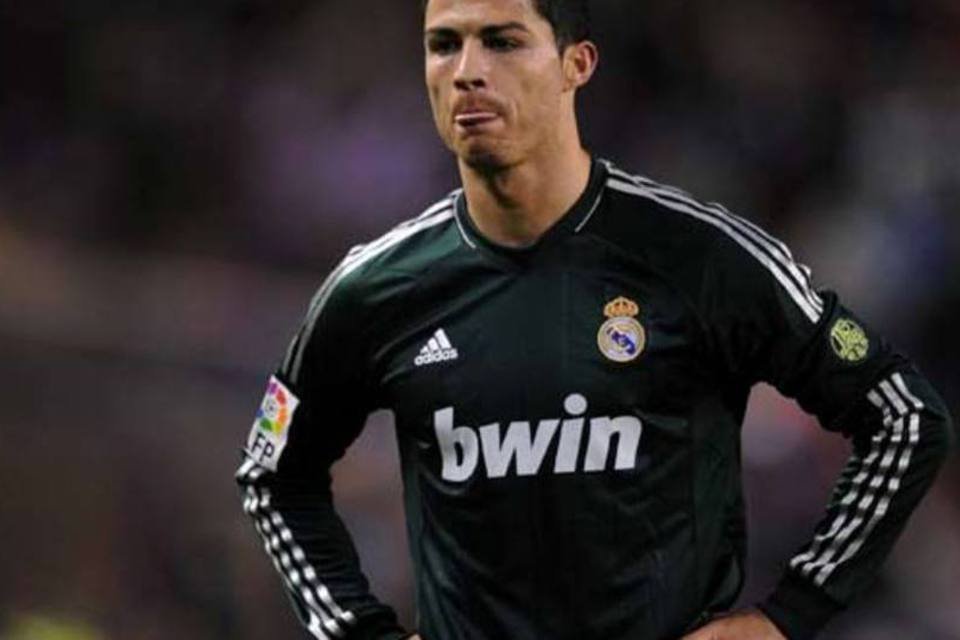 Cristiano Ronaldo desenhará linha de roupas íntimas