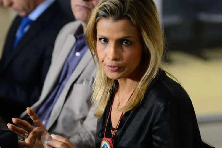 
	Estupro: apesar disso, as investiga&ccedil;&otilde;es continuar&atilde;o a buscar poss&iacute;veis part&iacute;cipes do crime, que causou como&ccedil;&atilde;o ap&oacute;s a divulga&ccedil;&atilde;o de imagens da adolescente
 (Tomaz Silva/Agência Brasil)