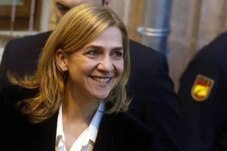 Cristina de Borbón: corte disse ter formalizado as acusações de fraude tributária e lavagem de dinheiro contra a princesa Cristina (Albert Gea/Reuters)