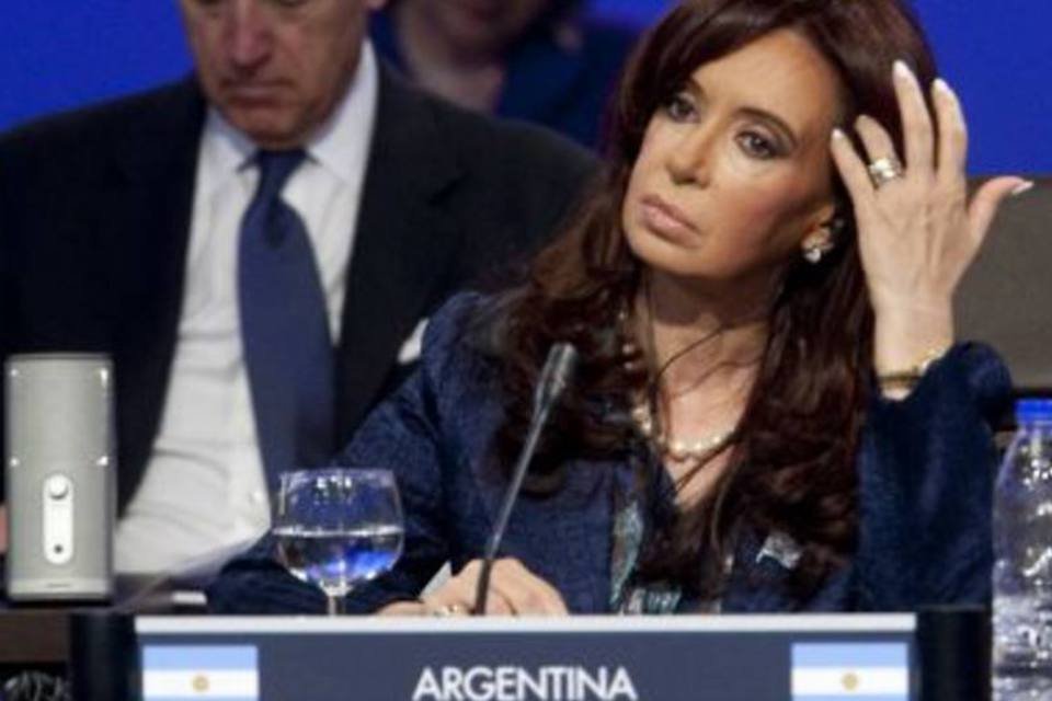 Argentina acusa "Clarín" e "La Nación" de terem comprado empresa ilegalmente