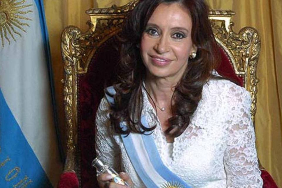 Cristina Kirchner vence na Argentina, com 96,8% das mesas apuradas