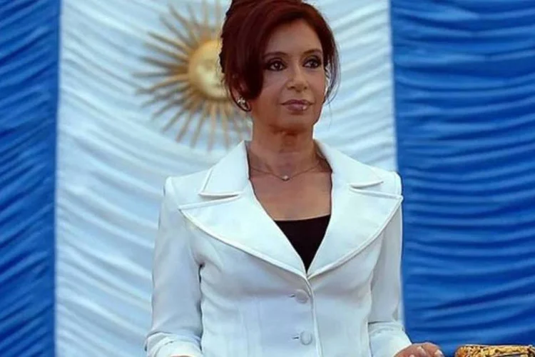 De acordo com pesquisas realizadas pelo The Real Time, Cristina é a candidata mais citada nas mídias sociais, seguida pelo governador socialista Hermes Binner (Wikimedia Commons/Wikimedia Commons)