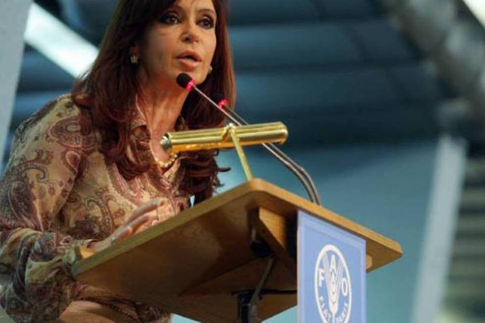 Cristina Kirchner descarta desvalorização do peso