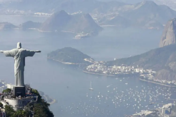 
	O Cristo Redentor, no Rio de Janeiro: cidade teve receita de R$ 4,4 bilh&otilde;es durante a Copa do Mundo
 (Ricardo Moraes/Reuters)