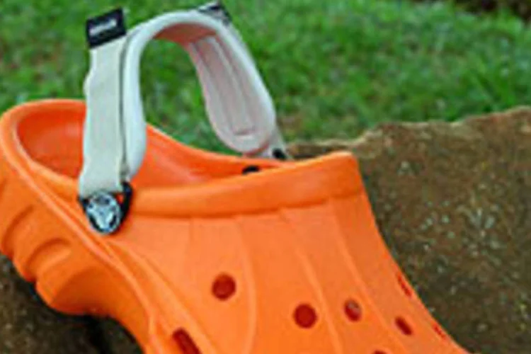 Presente em 80 países, a empresa Crocs pode fechar as portas