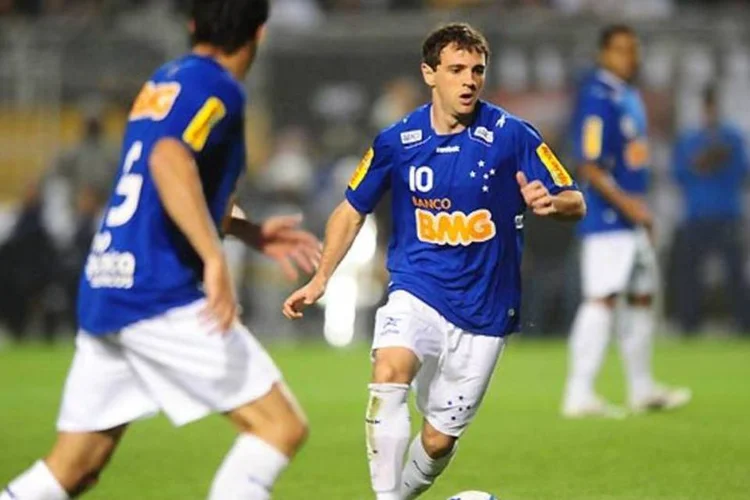Cruzeiro: a partir de março, o time poderá ser patrocinado pela Olympikus (Renato Pizzuto)