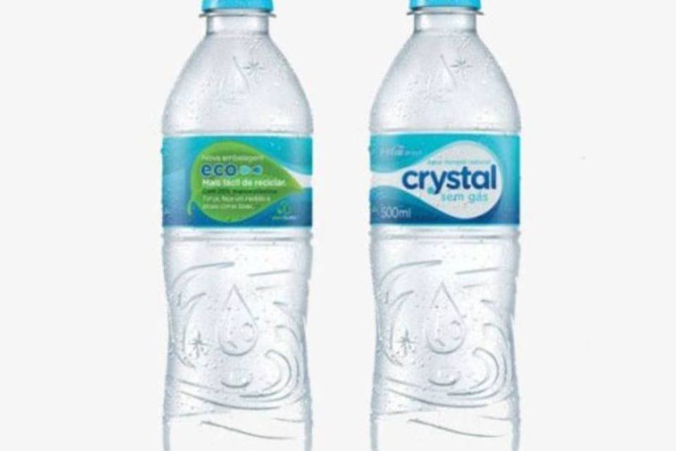 Coca-Cola lança pack promocional de Crystal Eco