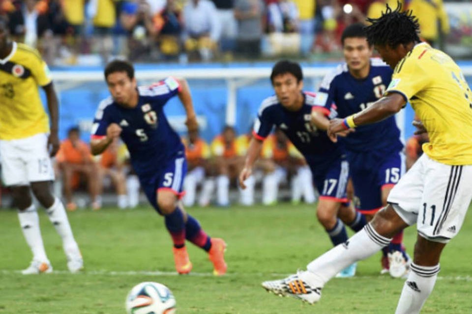 Colômbia dá mais um show e goleia o Japão na Copa