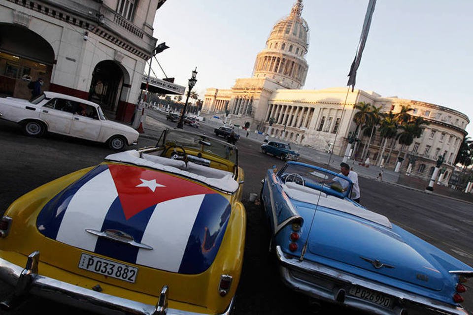 Possíveis mudanças em Cuba multiplicam presença de turistas