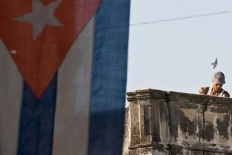 
	Cuba: mais de seis em cada dez pessoas defende pol&iacute;tica em rela&ccedil;&atilde;o a Cuba que permita que empresas americanas tenham rela&ccedil;&otilde;es e atividades normais em Cuba
 (Arquivo/AFP)