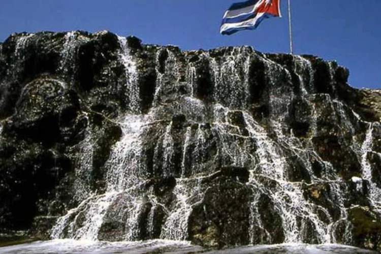 
	Cuba: balsa estava &agrave; deriva a cerca de 246 km
 (Wikimedia Commons)