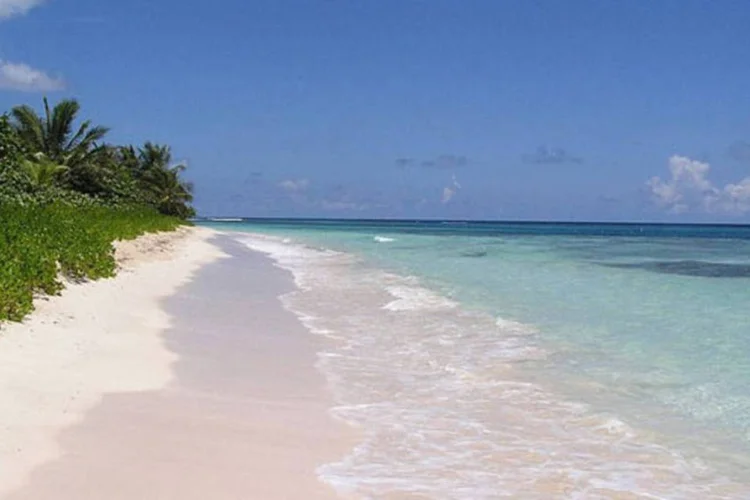 
	Playa Flamenco, Porto Rico:&nbsp;este foi um dos tremores mais intensos que afetaram Porto Rico desde o potente terremoto que em 1918 castigou a ilha
 (Wikimedia Commons)