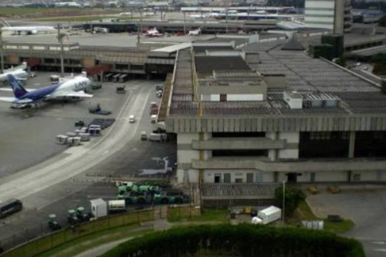 
	O Aeroporto de Cumbica ganhar&aacute; um edif&iacute;cio-garagem at&eacute; a Copa do Mundo de 2014,
