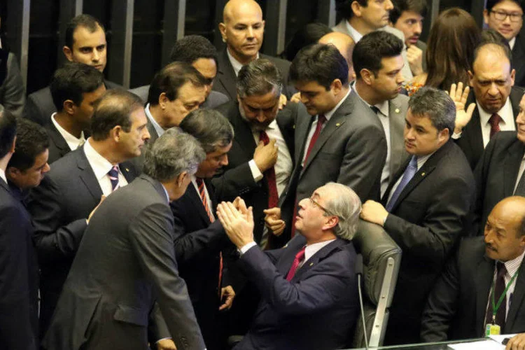 
	Confus&atilde;o no plen&aacute;rio da C&acirc;mara atrasa o in&iacute;cio de vota&ccedil;&atilde;o da comiss&atilde;o do impeachment
 (Antonio Augusto / Câmara dos Deputados)