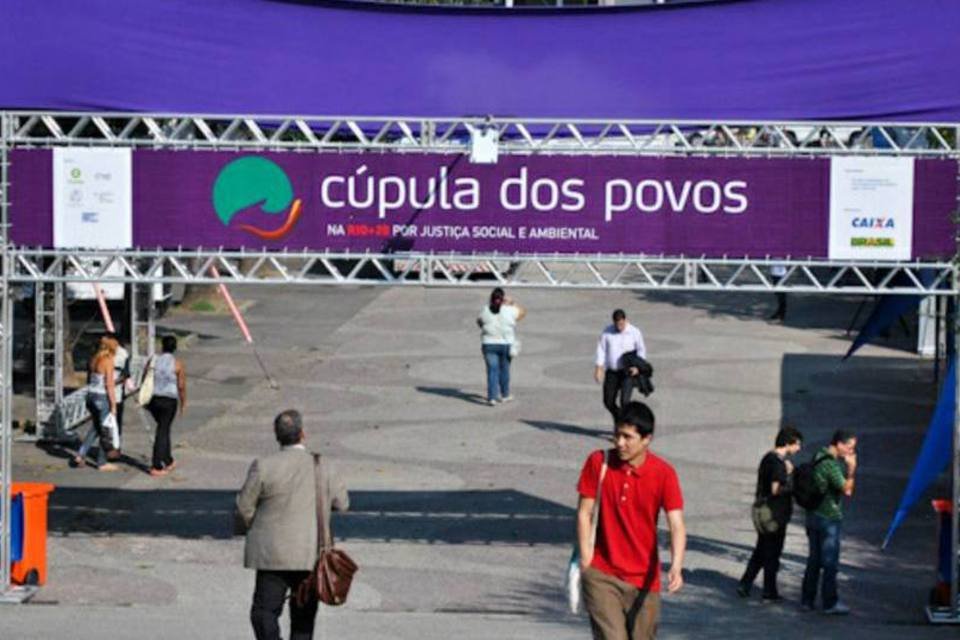 Eventos paralelos à Rio+20 focam questão social