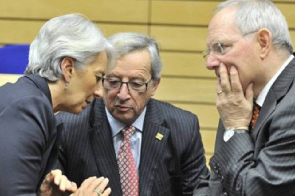 Reunião de cúpula europeia discutirá disciplina fiscal