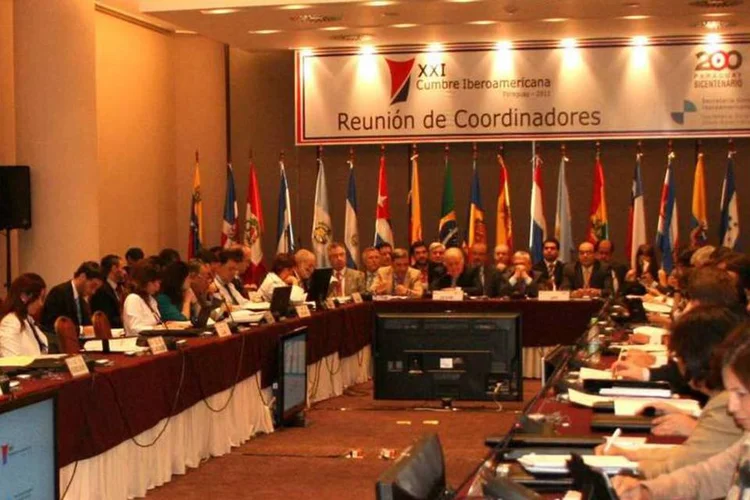 
	C&uacute;pula Iberoamericana: O rei Juan Carlos foi o &uacute;nico Chefe de Estado que sempre esteve presente desde seu in&iacute;cio
 (Divulgação)