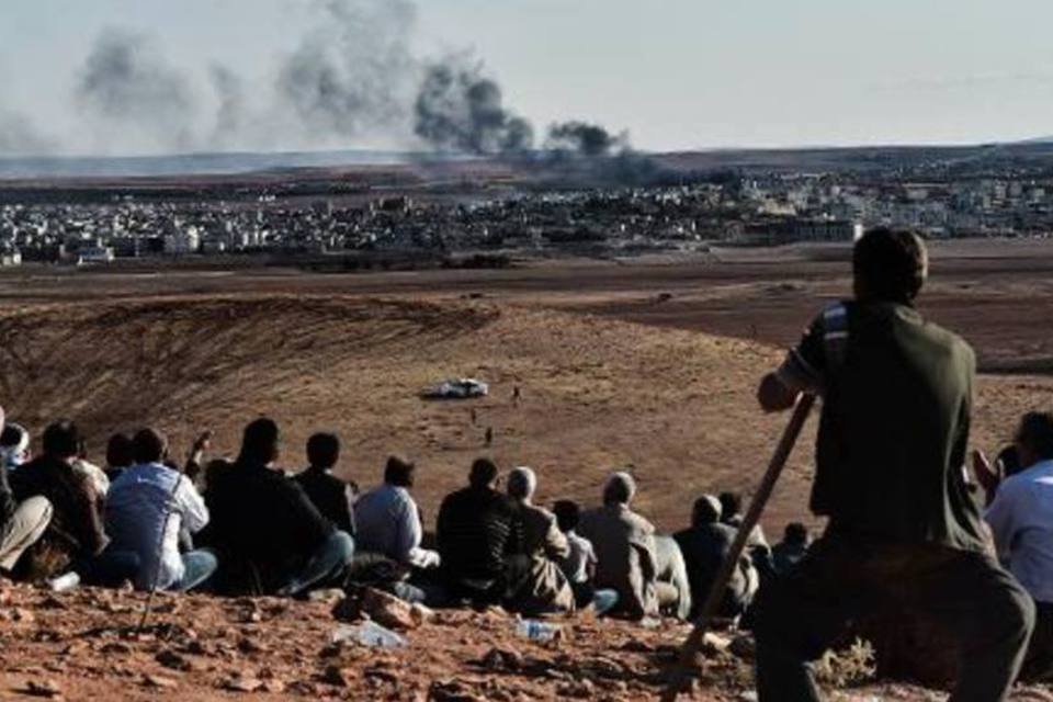 Curdos ajudam EUA informando posições do Estado Islâmico