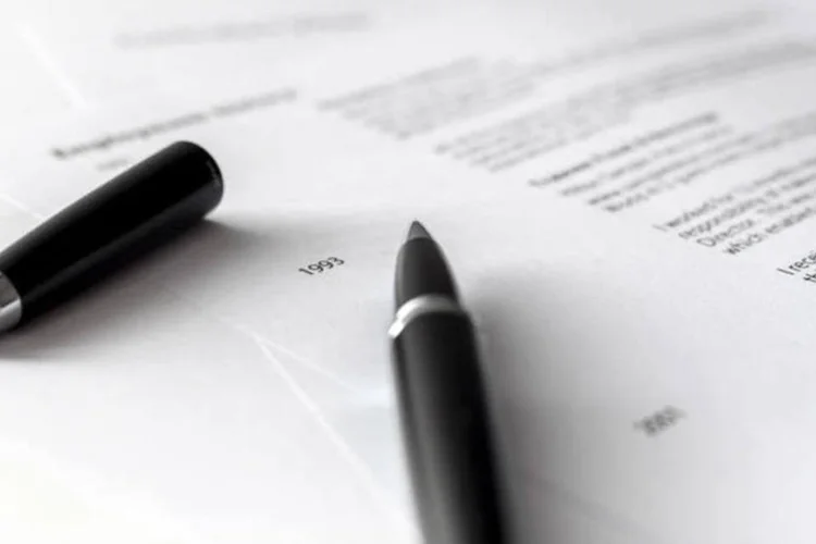 
	Curr&iacute;culo: &eacute; importante apresentar um resumo das suas qualifica&ccedil;&otilde;es, diz recrutador
 (Thinkstock/ mitja2)