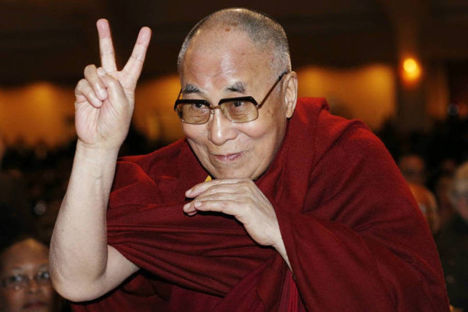 Aniversário de Dalai Lama é celebrado na Califórnia