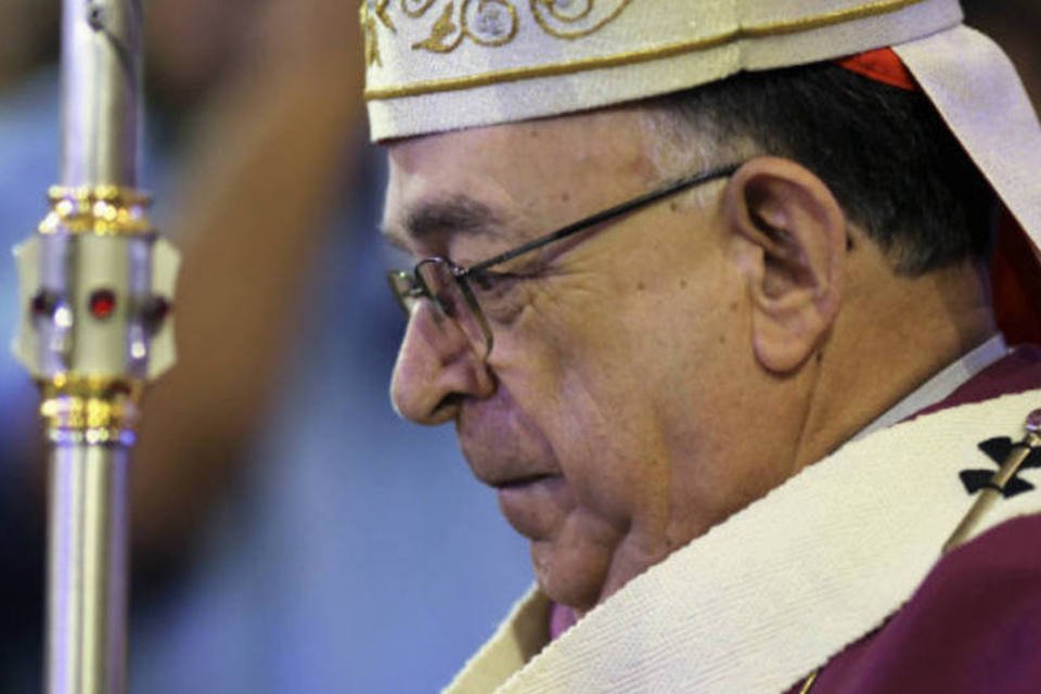 Cardeal brasileiro pede em sínodo que Igreja aceite os gays