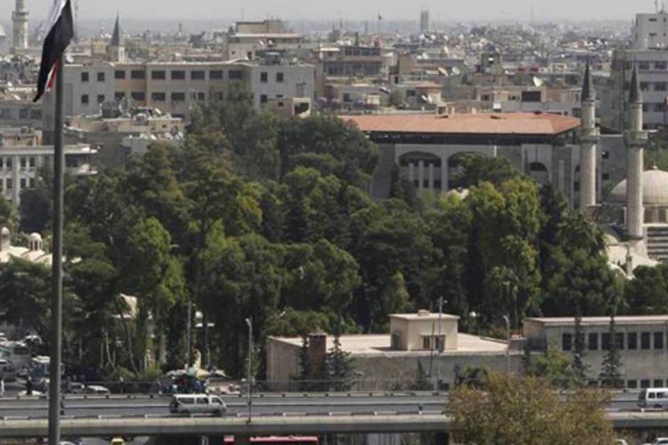 Bombardeios contra povoados de Damasco matam 40 pessoas