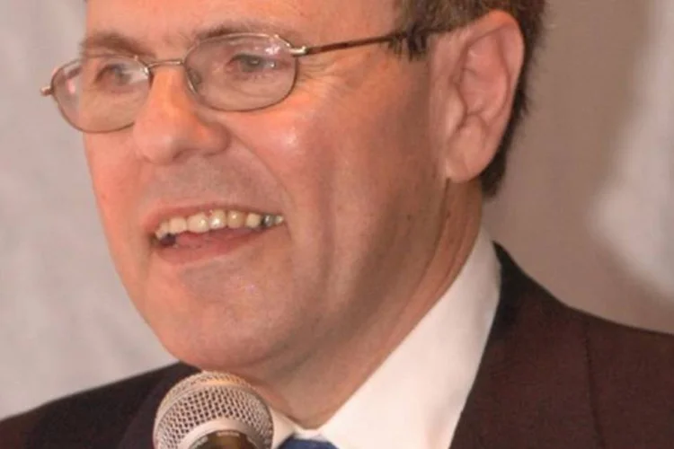 Dani Dayan: Vice-ministra disse que nunca um embaixador não foi aceito por suas "posturas ideológicas"  (Wikimedia Commons)