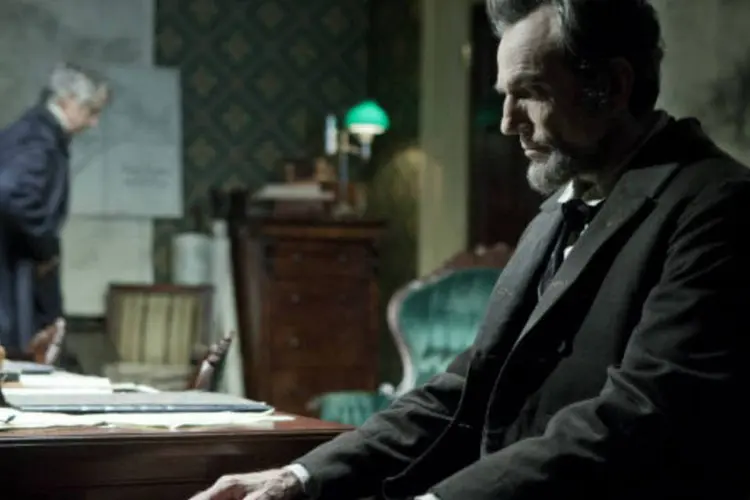 
	Daniel Day-Lewis em cena do filme Lincoln (2012): filme se passa na &eacute;poca da Guerra Civil Americana
 (Divulgação)