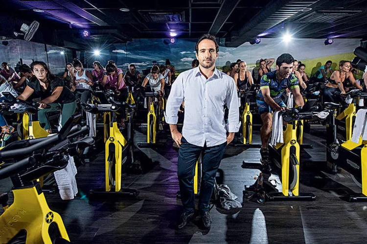 
	Nasser, da Spin N&rsquo;soul: academia compacta especializada numa &uacute;nica modalidade
 (Germano Luders/Exame)