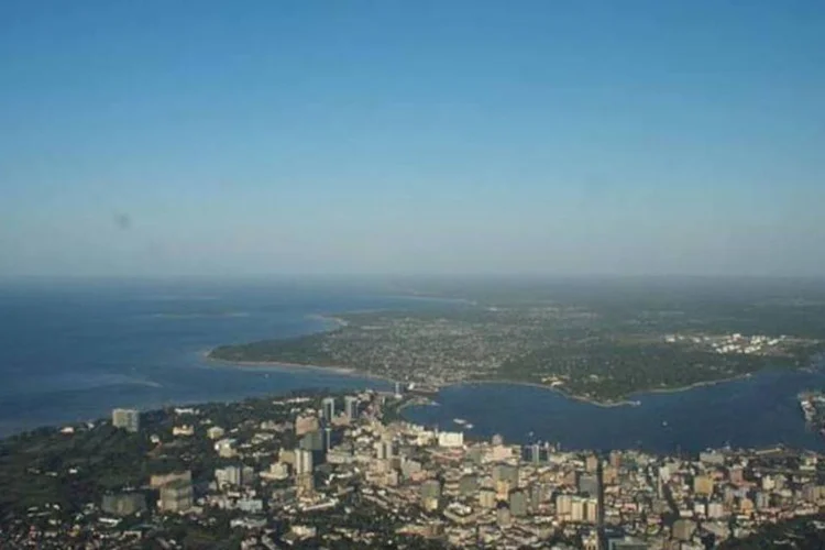 A usina deve ser construída na cidade de Dar es Salaam, a maior da Tanzânia (Roland/Wikimedia Commons)