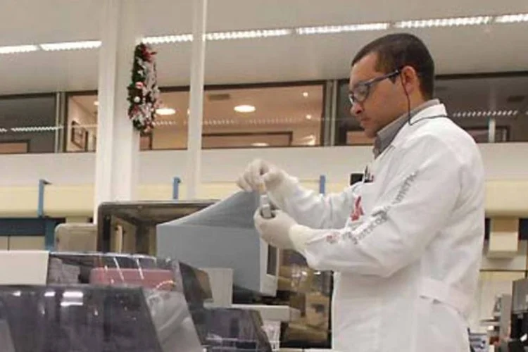 Laboratório da Dasa: reestruturação aproxima rede e o controlador da Amil (.)