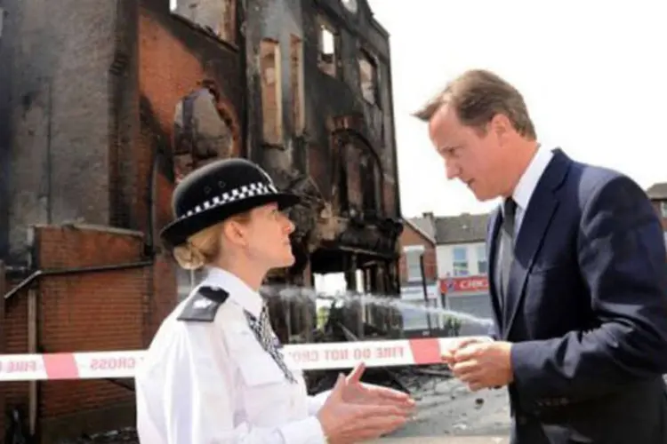 David Cameron, primeiro-ministro do Reino Unido, vistou os lugares dos protestos (AFP/POOL / Stefan Rousseau)