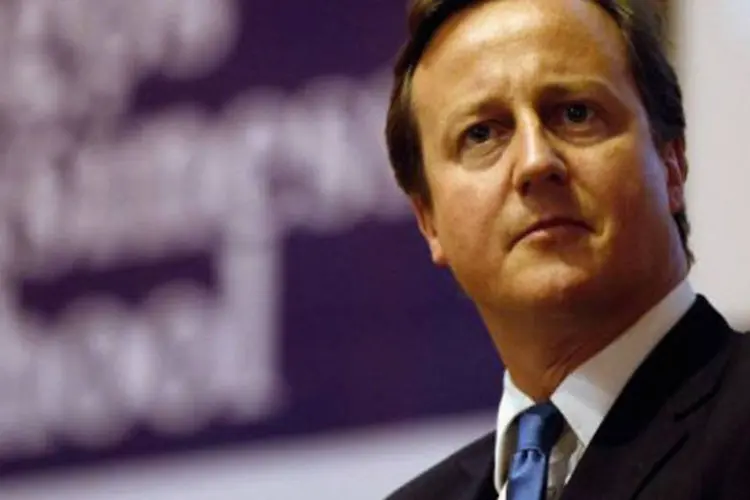 David Cameron reconheceu ainda que o governo precisa fazer um trabalho melhor para explicar ao público por que as medidas de austeridade precisam ser adotadas (Christopher Furlong/AFP)