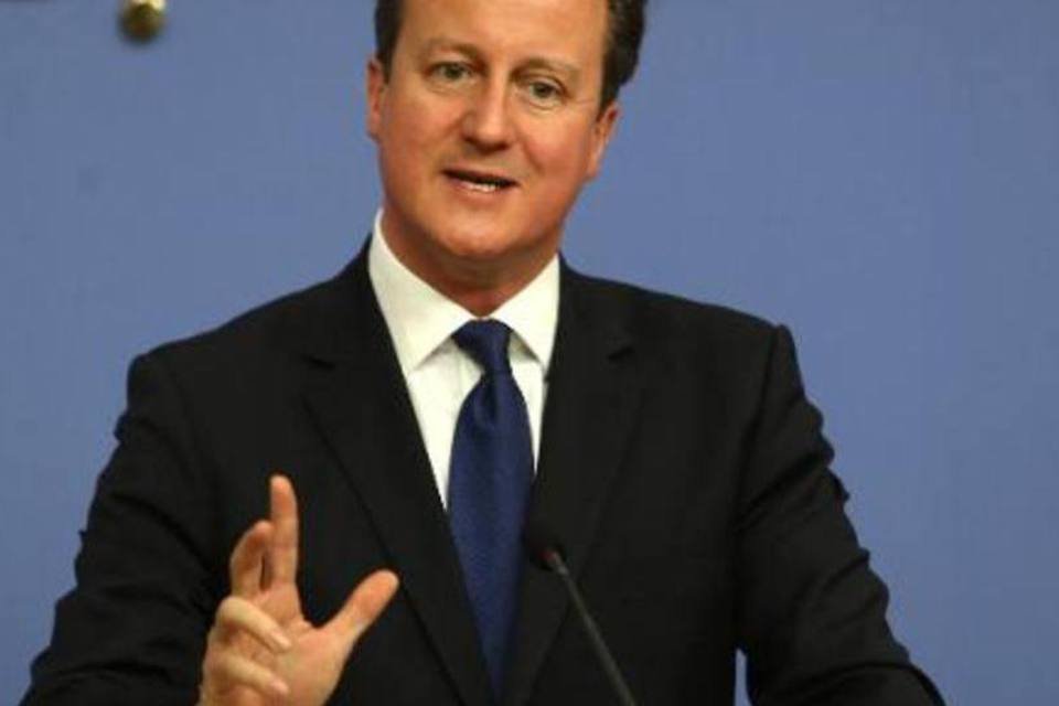 Cameron anuncia medida rigorosa para controlar imigração