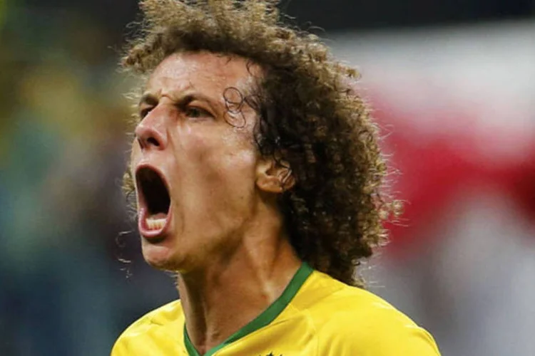 
	O zagueiro David Luiz:&nbsp;camisa 4 da sele&ccedil;&atilde;o tem uma pontua&ccedil;&atilde;o de 9,79
 (Damir Sagolj / Reuters)